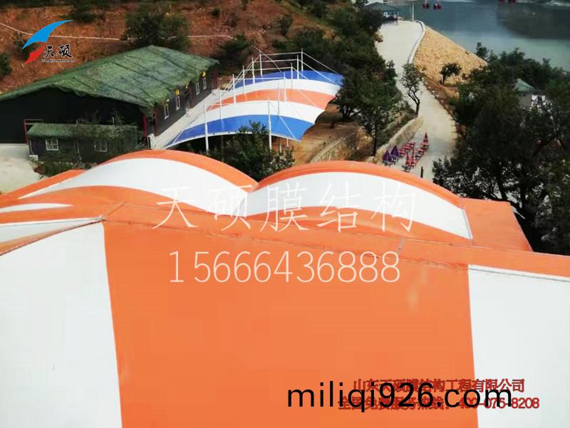 承悳天(tian)門(men)山景(jing)區膜結(jie)構遮(zhe)陽棚(peng)